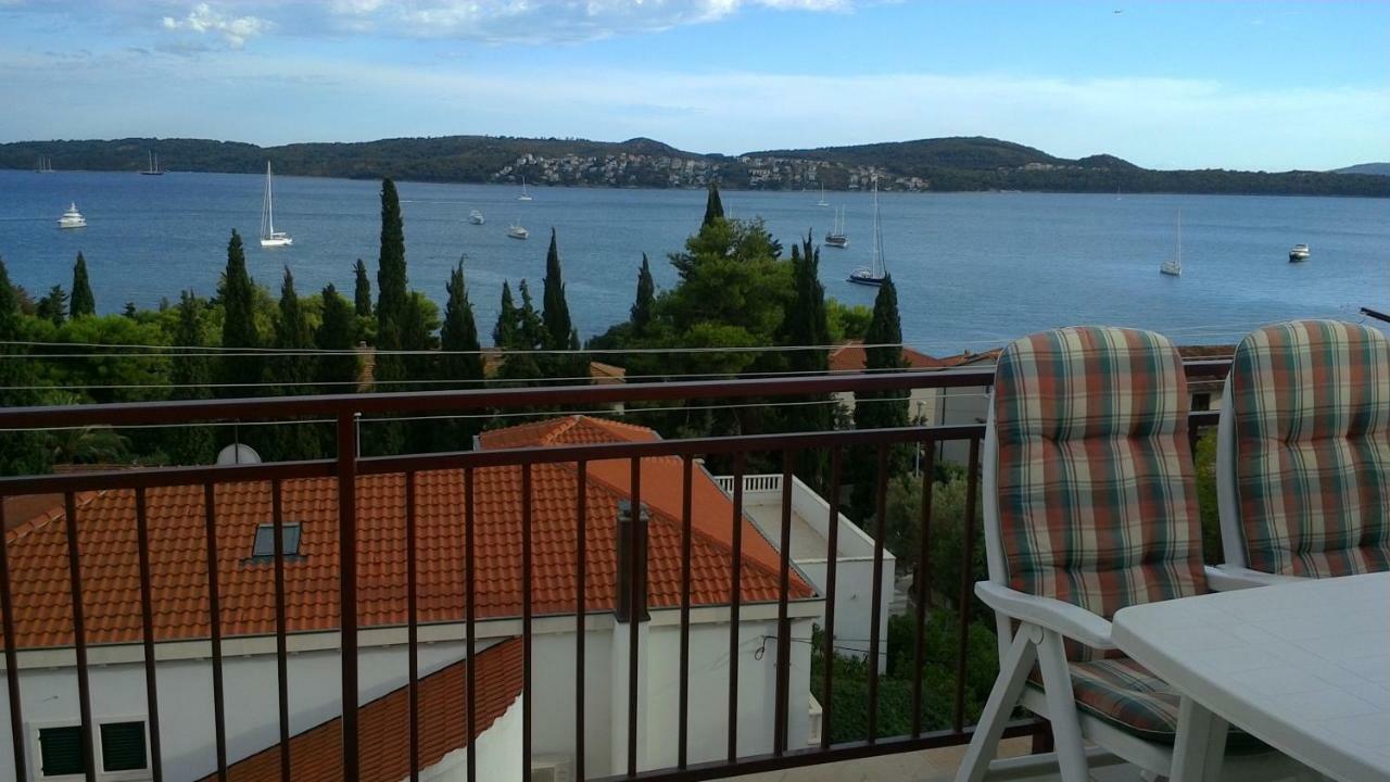 Apartament Lambrisa Trogir Zewnętrze zdjęcie